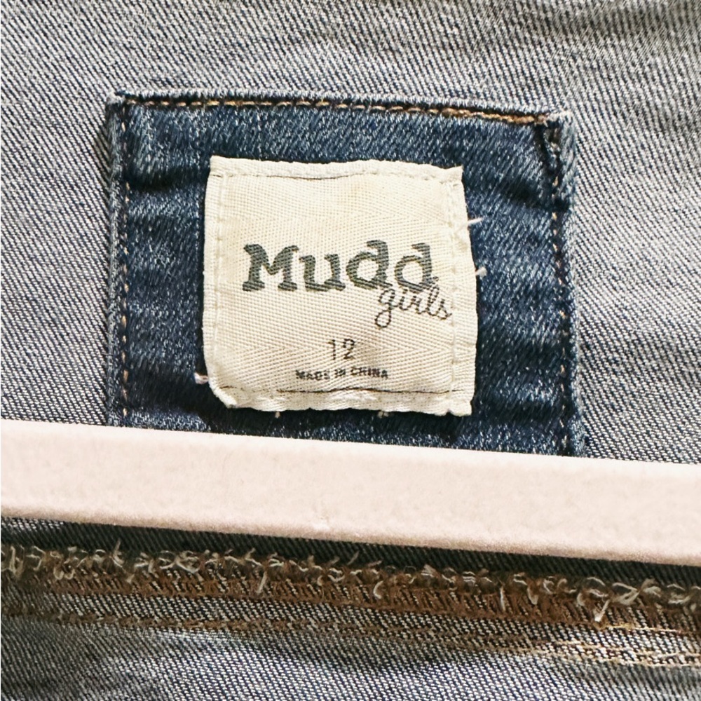Cropped Denim Jacket - Picture 2 of 6